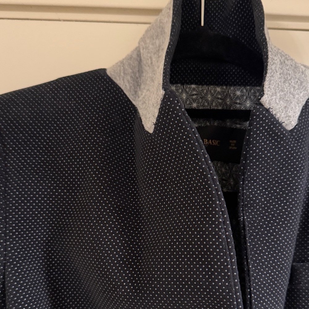 Zara Basic Women's Blazer - image 6